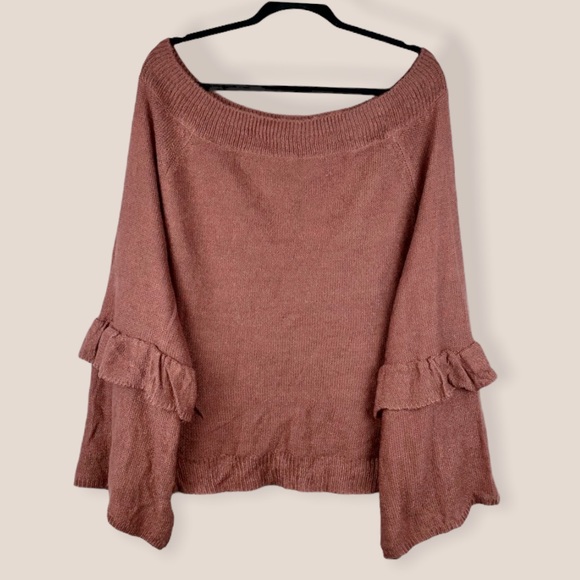 Charlotte Russe Sweaters - Charlotte Russe Boat Neck Ruffle Knit Sweater 2X